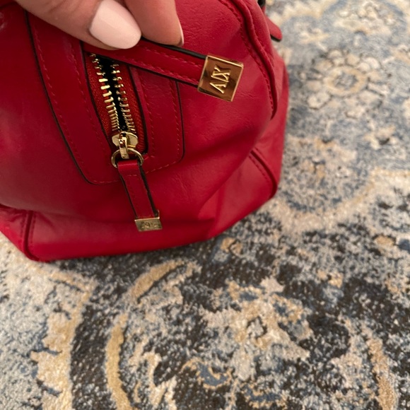 Red Armani exchange bag - Picture 4 of 7